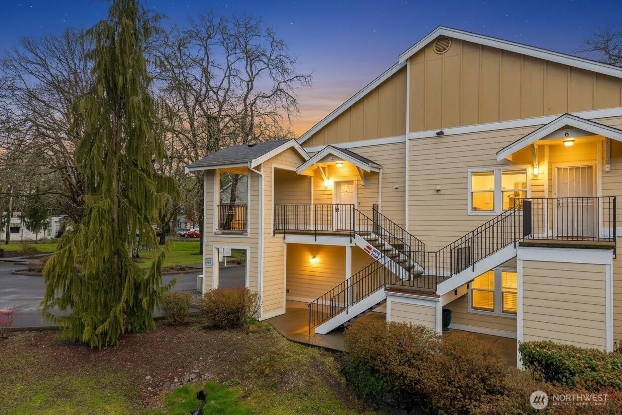 8113 Custer Rd. SW #E-5, Lakewood, WA 98499