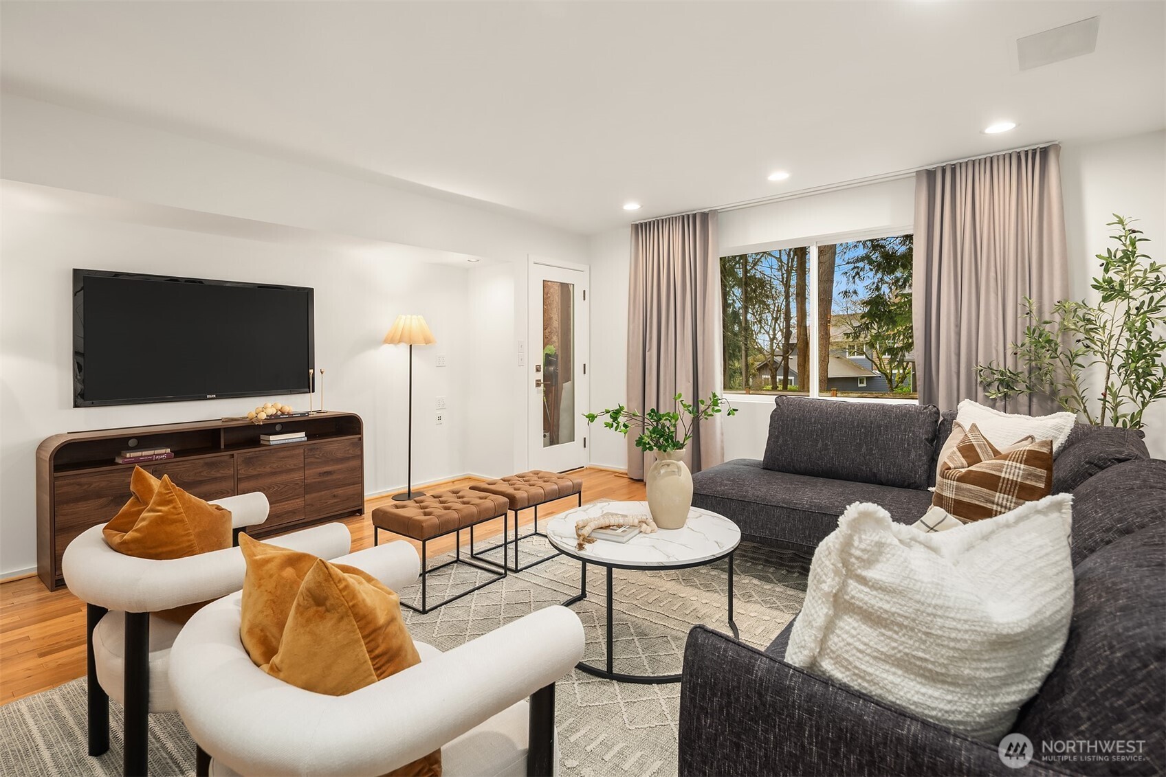 12311 87th Court NE, Kirkland, WA 98034