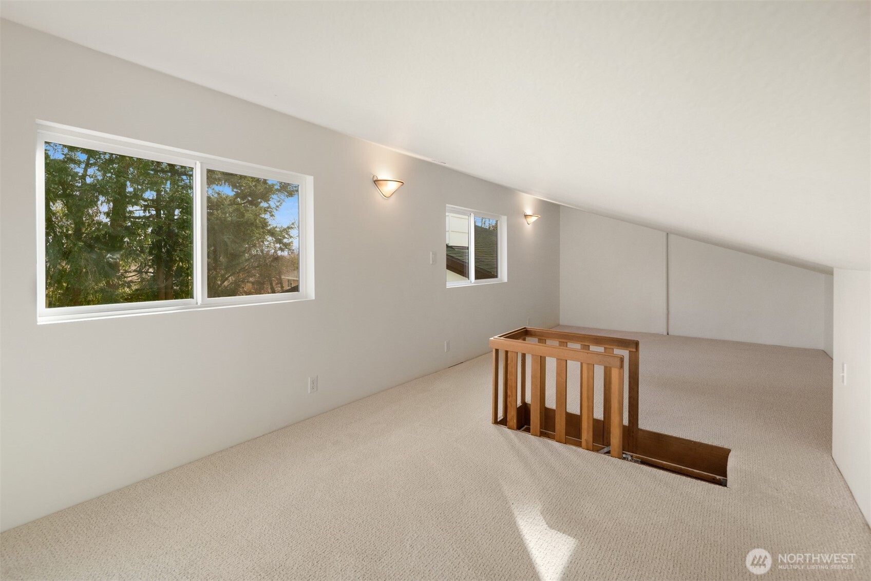 12311 87th Court NE, Kirkland, WA 98034