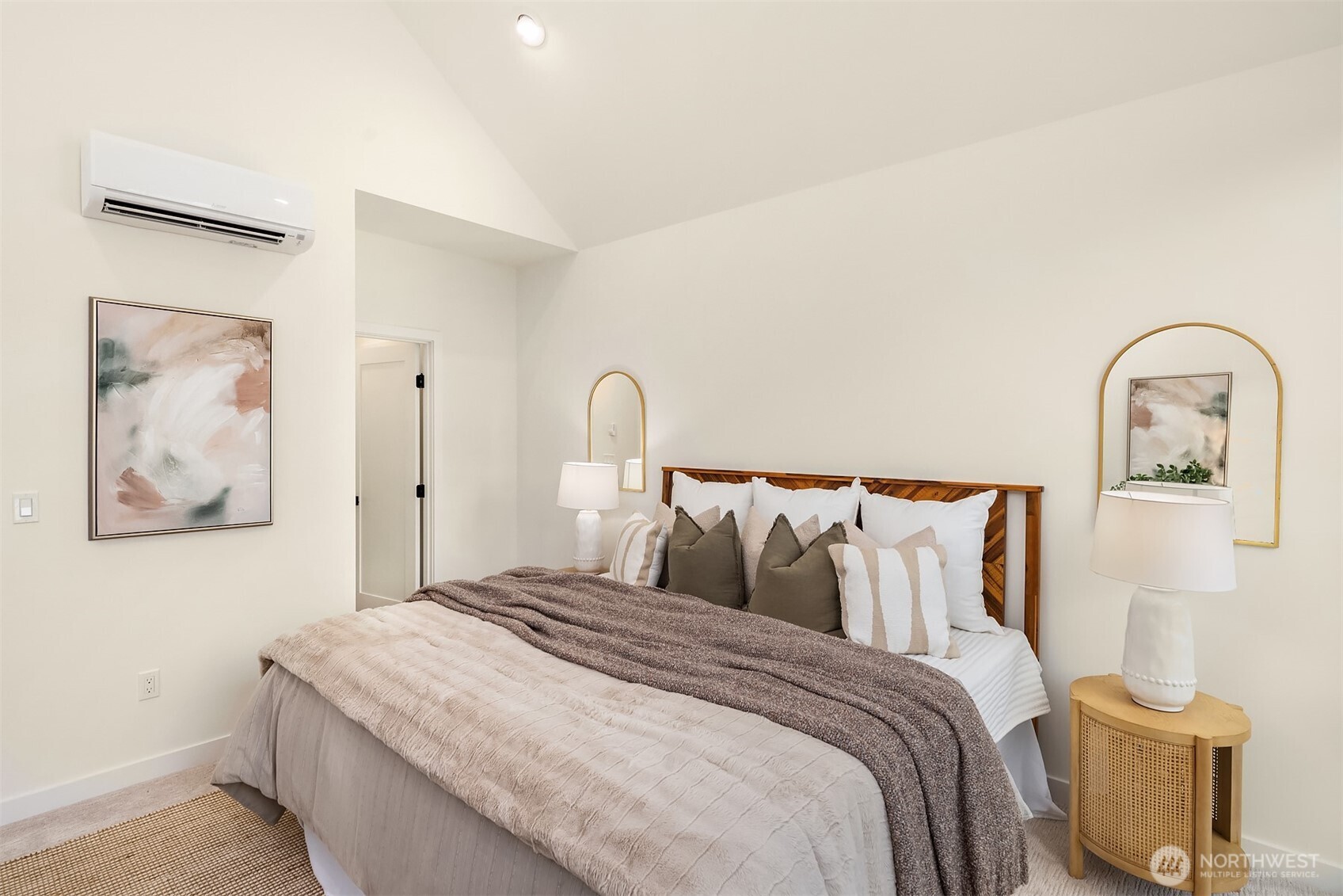 10823 11th Avenue NE, Seattle, WA 98125