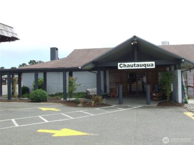 304 NW 14th Street NW #207, Long Beach, WA 98631 - Photo 2