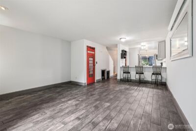 280 NW Newport Way #B14, Issaquah, WA 98027 - Photo 9