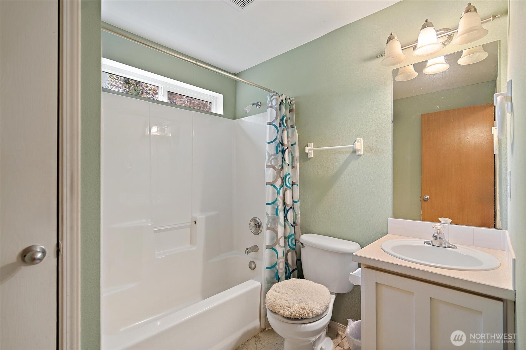 20449 Michigan Hill Road SW, Rochester, WA 98579