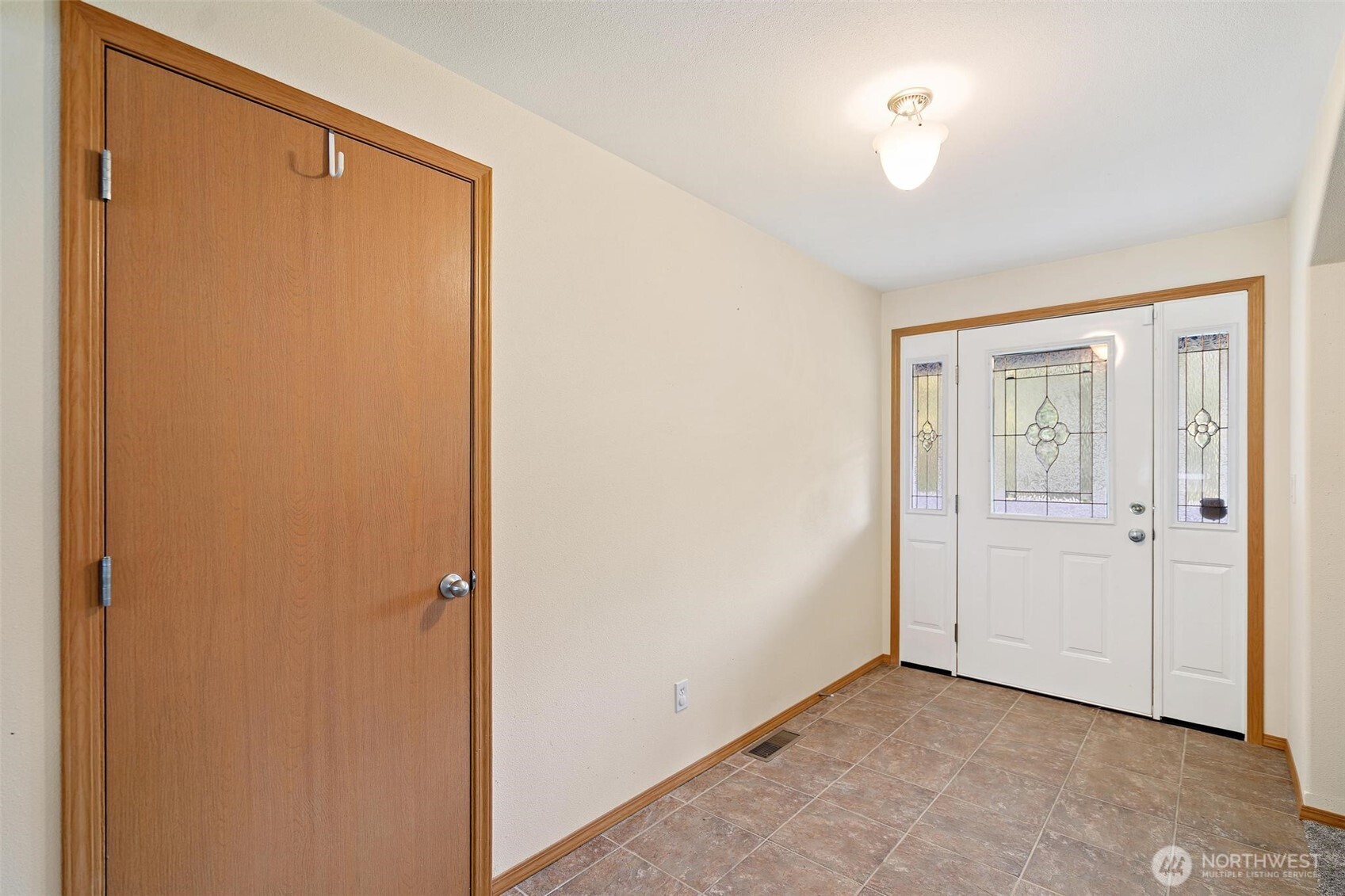 20449 Michigan Hill Road SW, Rochester, WA 98579