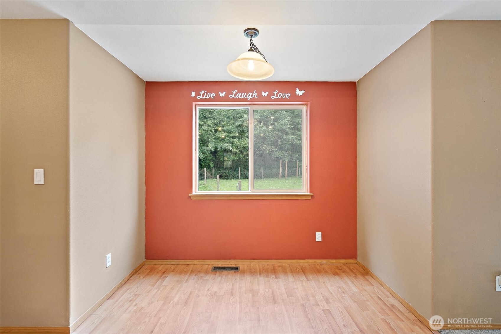 20449 Michigan Hill Road SW, Rochester, WA 98579