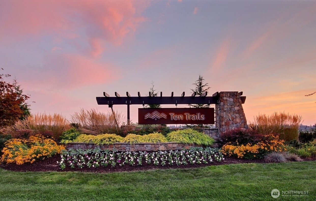 32938 Ash Avenue SE, Black Diamond, WA 98010