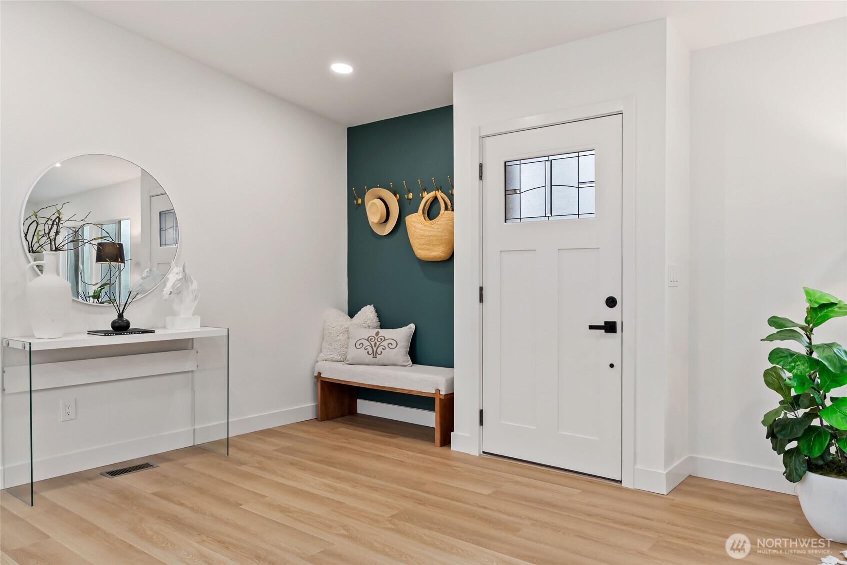 35851 12th Avenue SW, Federal Way, WA 98023