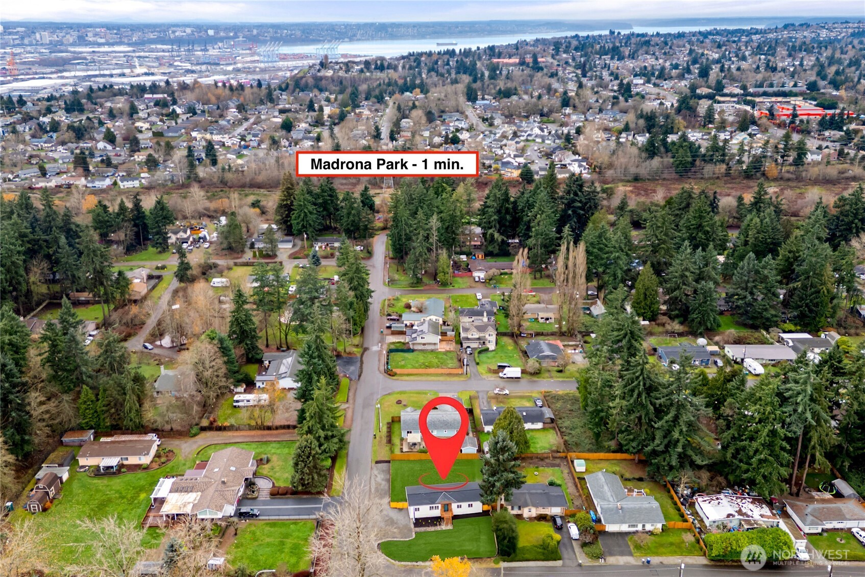 35851 12th Avenue SW, Federal Way, WA 98023