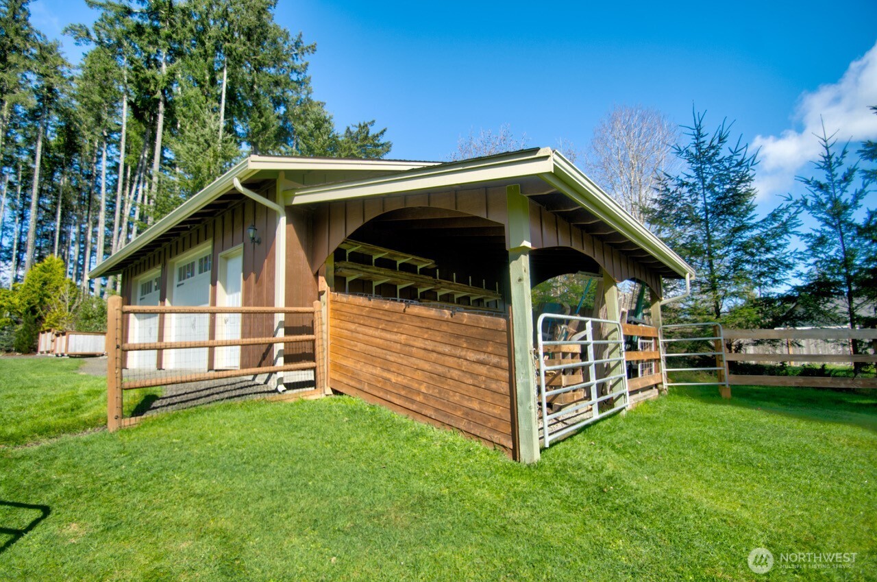 7436 Gallagher Cove Road NW, Olympia, WA 98502