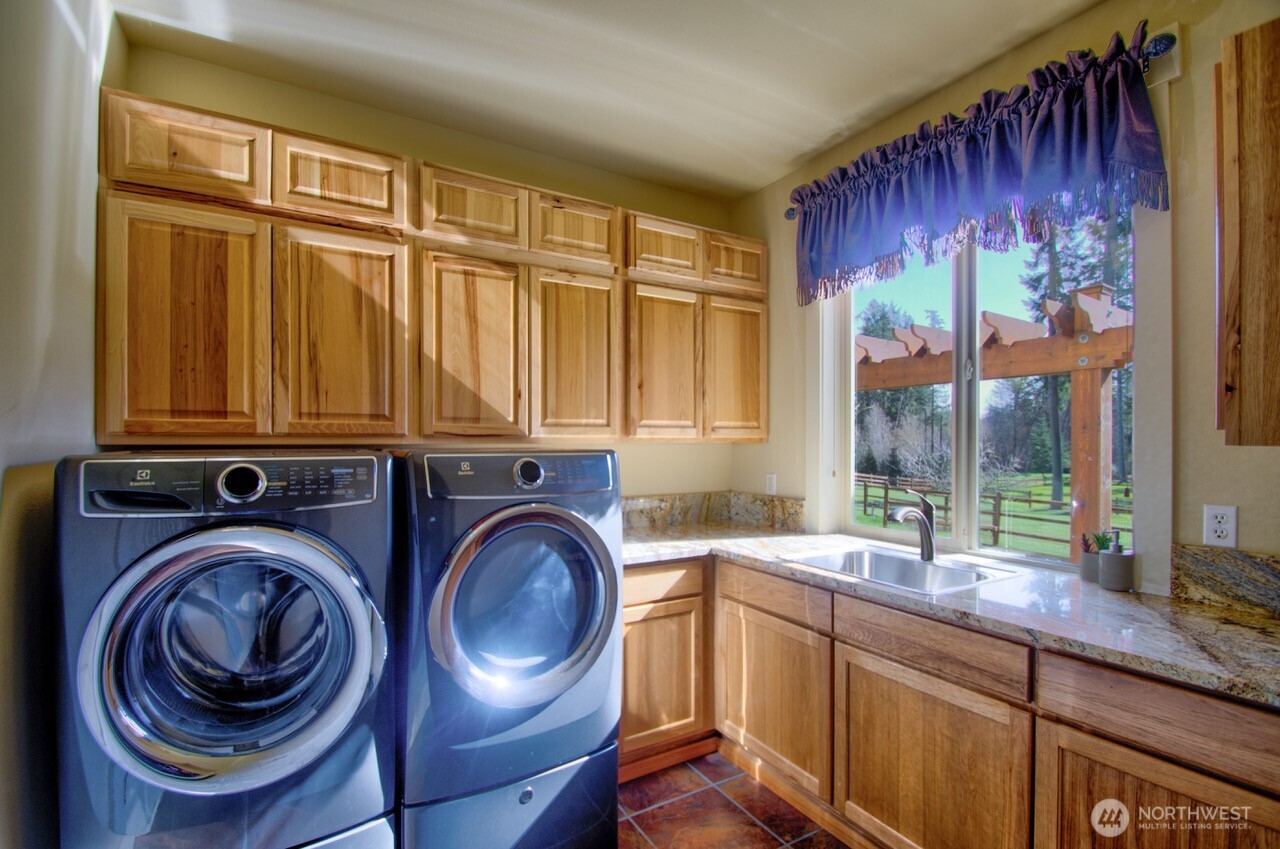 7436 Gallagher Cove Road NW, Olympia, WA 98502