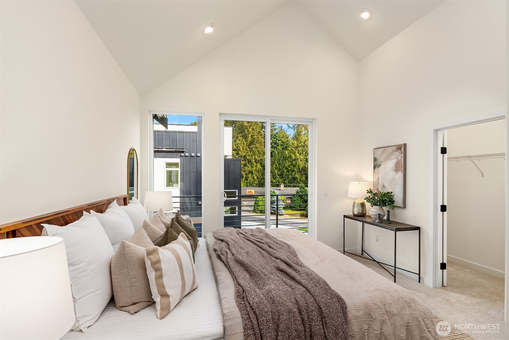 10815 11th Avenue NE, Seattle, WA 98125