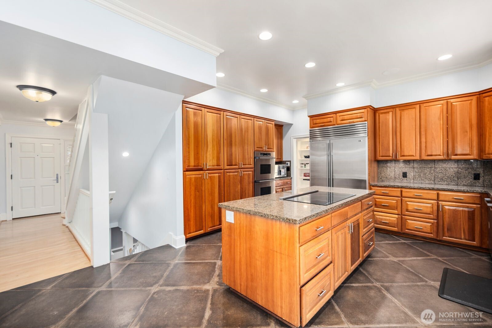 6030 Ann Arbor Avenue NE, Seattle, WA 98115