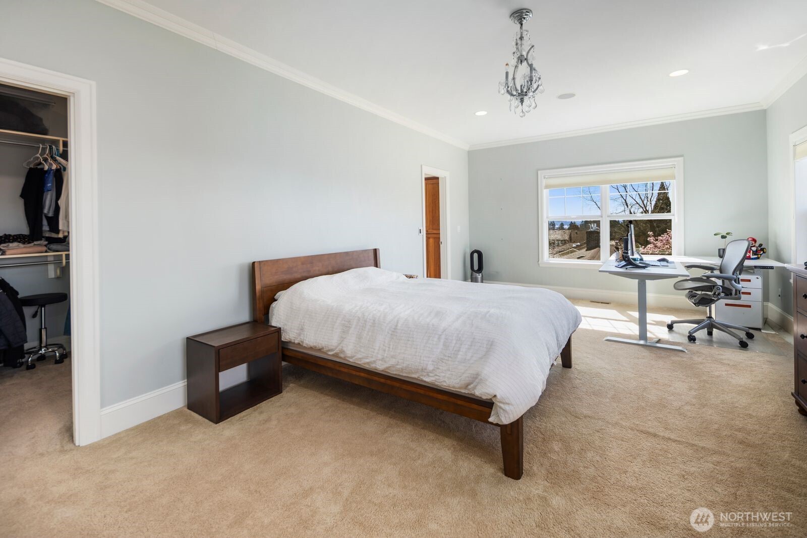 6030 Ann Arbor Avenue NE, Seattle, WA 98115