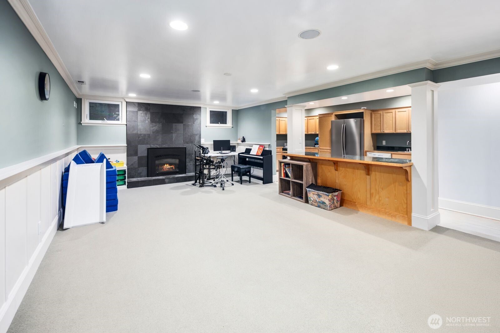 6030 Ann Arbor Avenue NE, Seattle, WA 98115