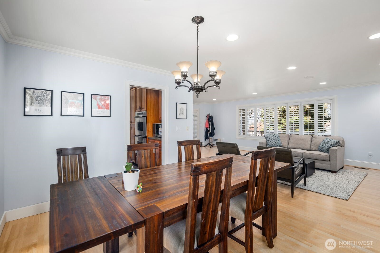 6030 Ann Arbor Avenue NE, Seattle, WA 98115