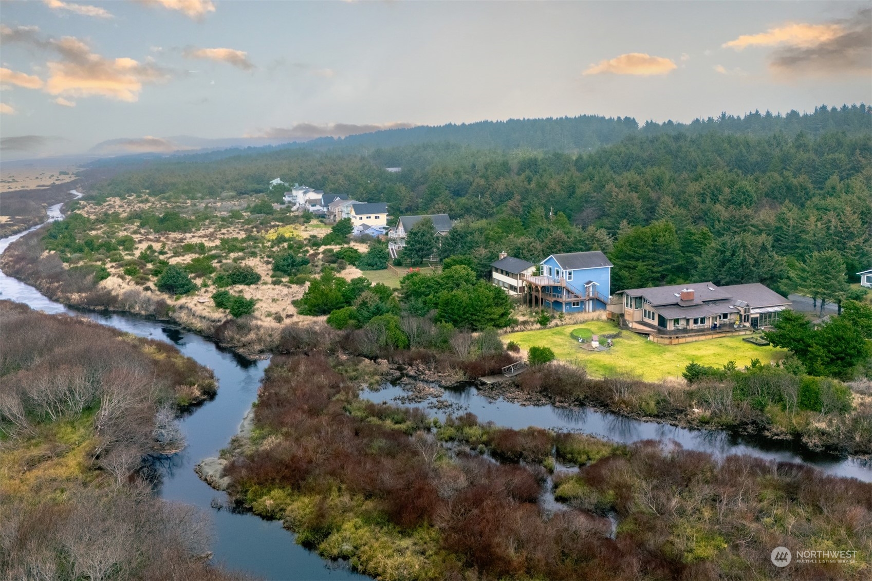 7 Ocean Lane , Copalis Beach, WA 98535