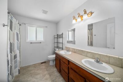 6132 Entiat River Road , Entiat, WA 98822 - Photo 20