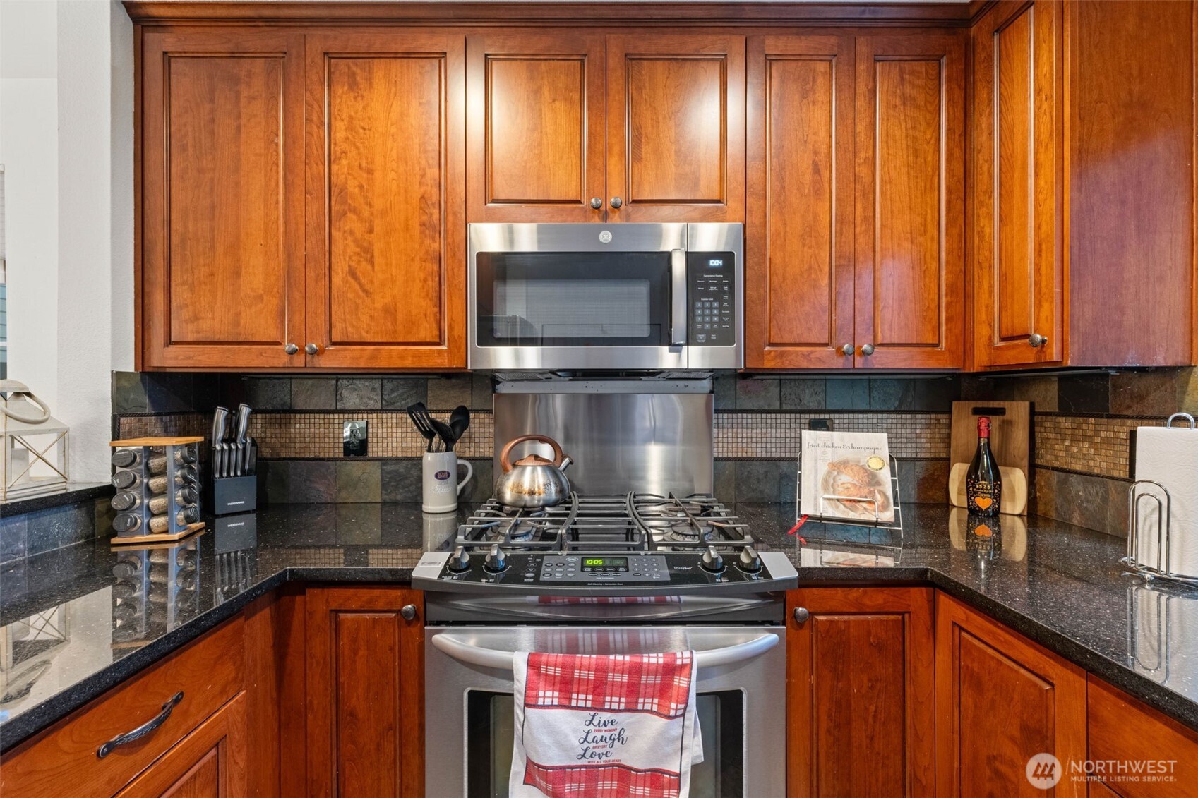 14714 53rd Avenue W #104, Edmonds, WA 98026