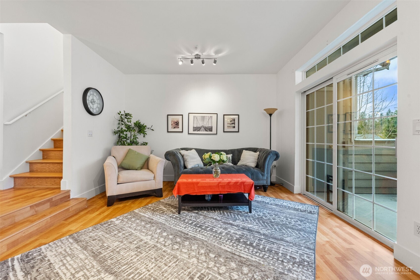 14714 53rd Avenue W #104, Edmonds, WA 98026