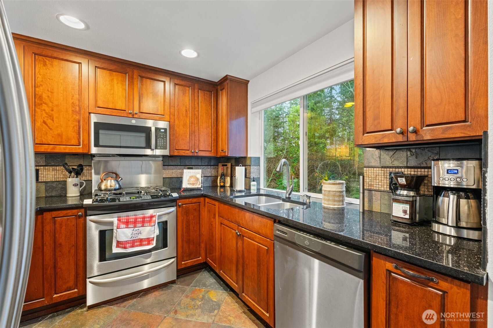 14714 53rd Avenue W #104, Edmonds, WA 98026