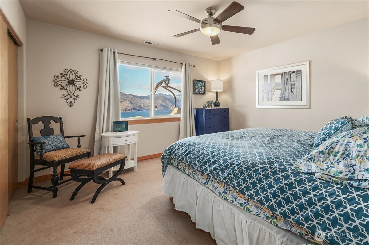 333 Highpoint Place , Chelan, WA 98816