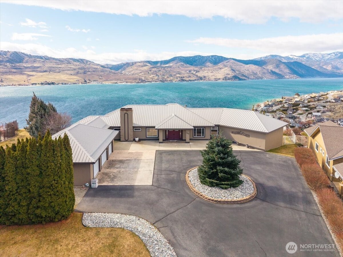 333 Highpoint Place , Chelan, WA 98816