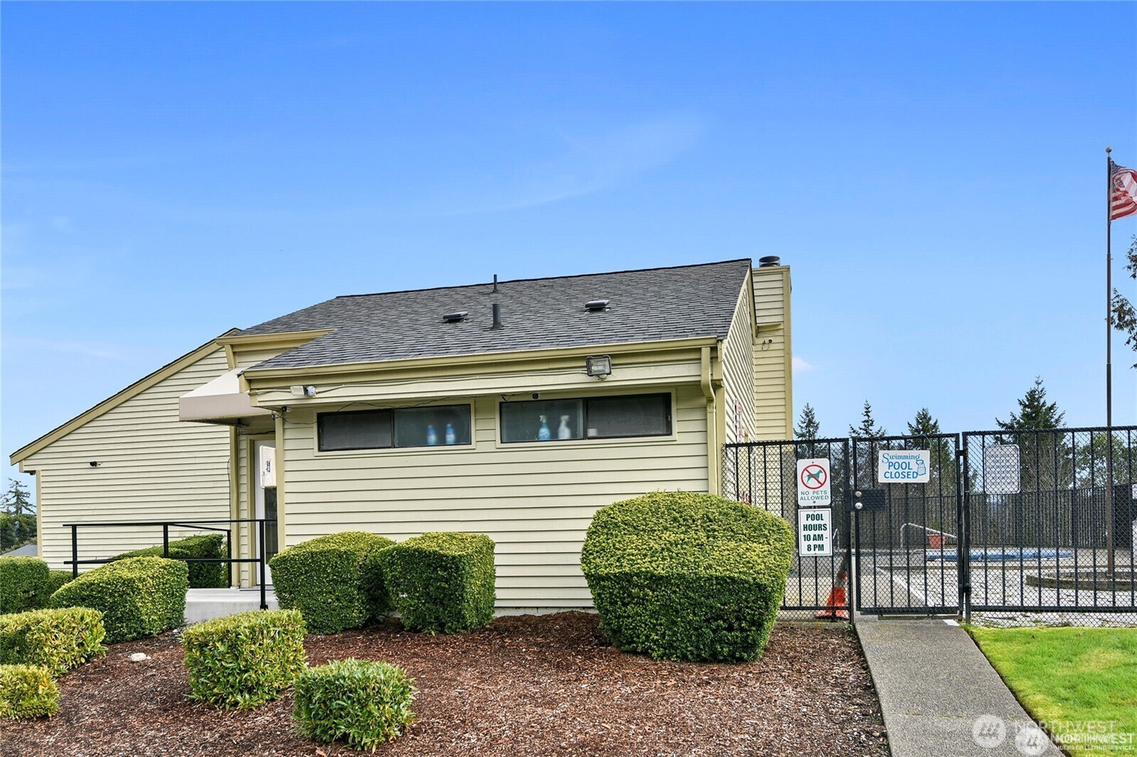 1700 W Sunn Fjord Lane #L-110, Bremerton, WA 98312