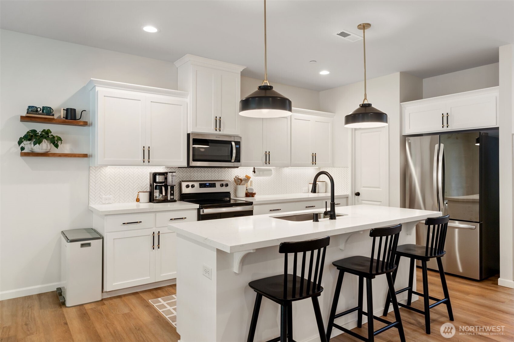 7001 SE Quinn Court , Tumwater, WA 98501