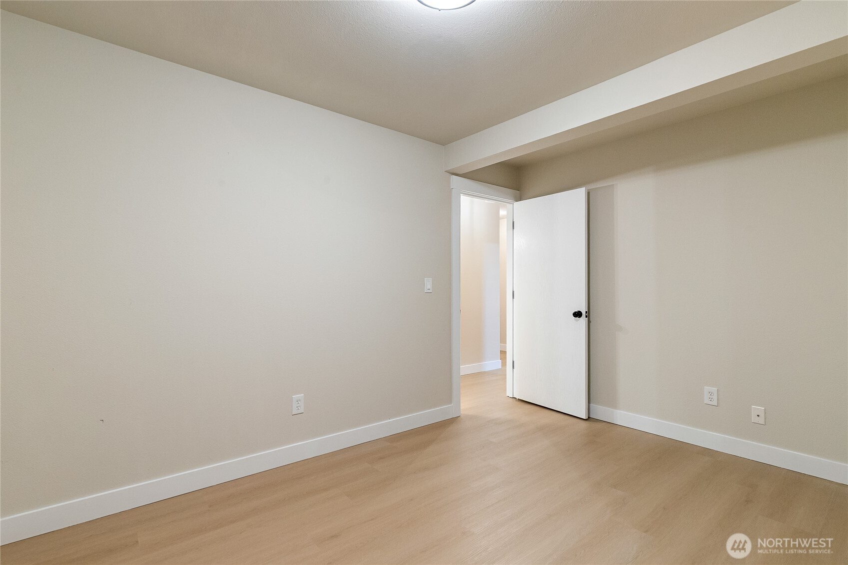 1178 E Grover Street #101, Lynden, WA 98264