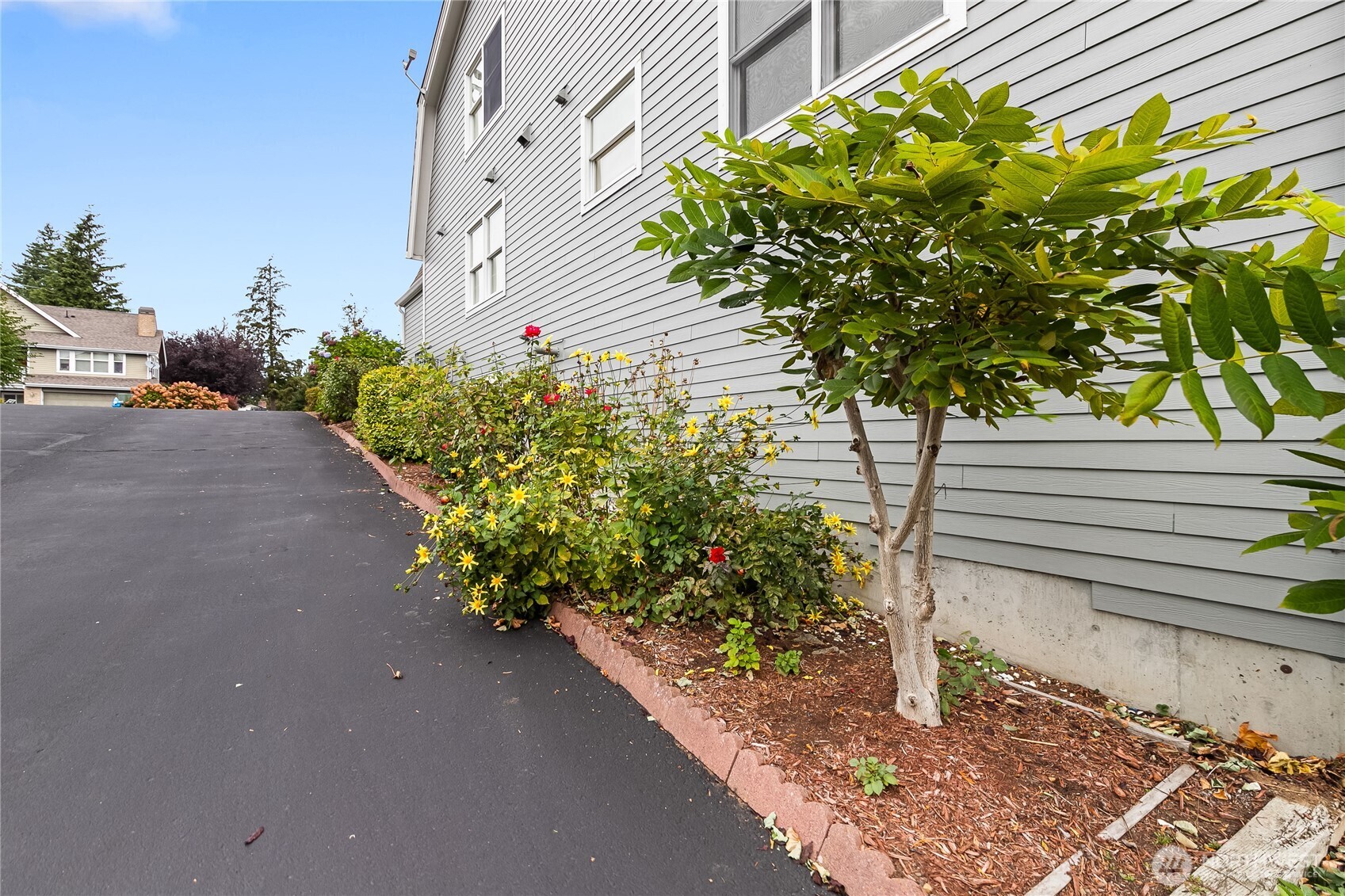 1178 E Grover Street #101, Lynden, WA 98264