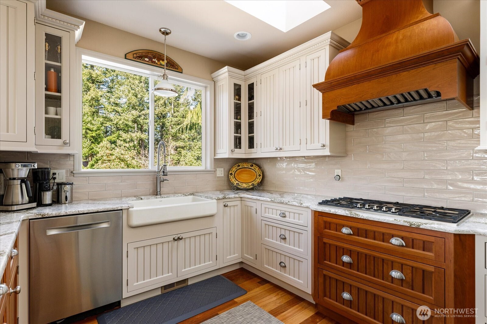 3913 W 12th Street , Anacortes, WA 98221