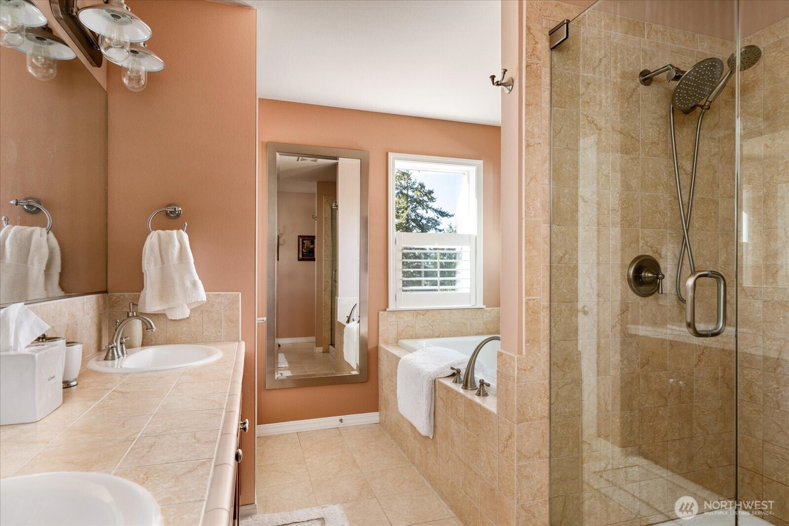 3913 W 12th Street , Anacortes, WA 98221