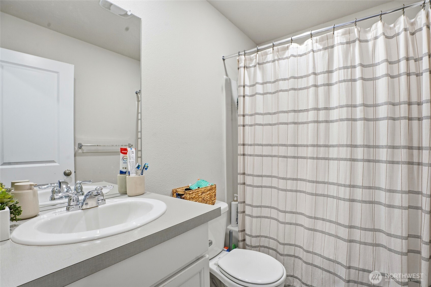 13728 NE 66th Way , Vancouver, WA 98682