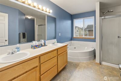 18135 72nd Avenue E, Puyallup, WA 98375-1847 - Photo 29