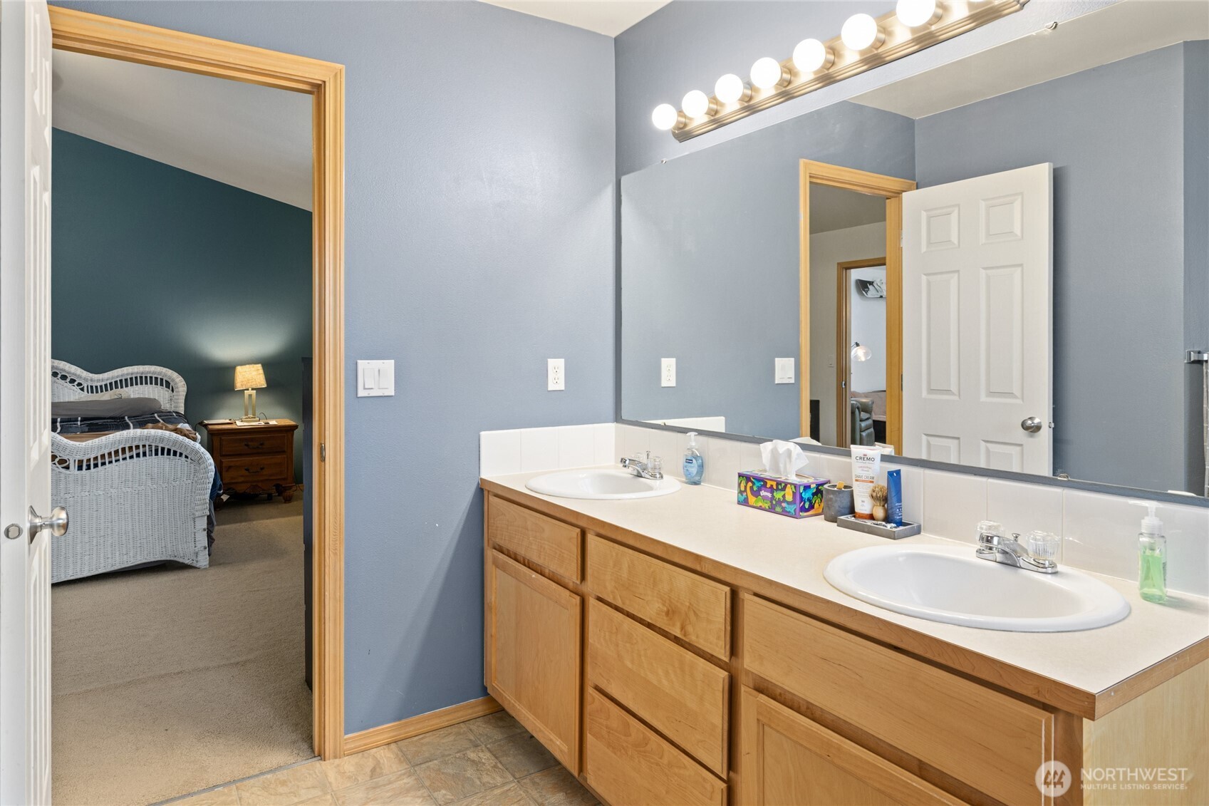 18135 72nd Avenue E, Puyallup, WA 98375-1847