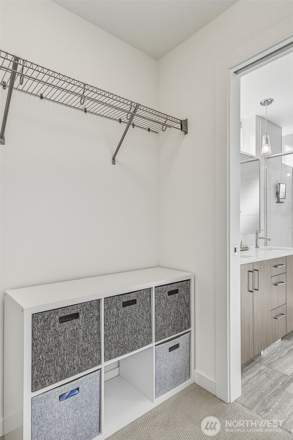 6313 9th Avenue NE #A, Seattle, WA 98115