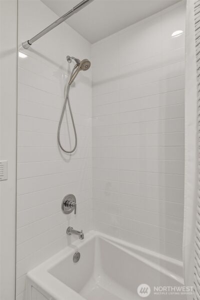 6313 9th Avenue NE #A, Seattle, WA 98115 - Photo 21