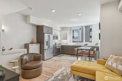 6313 9th Avenue NE #A, Seattle, WA 98115 - Photo 5