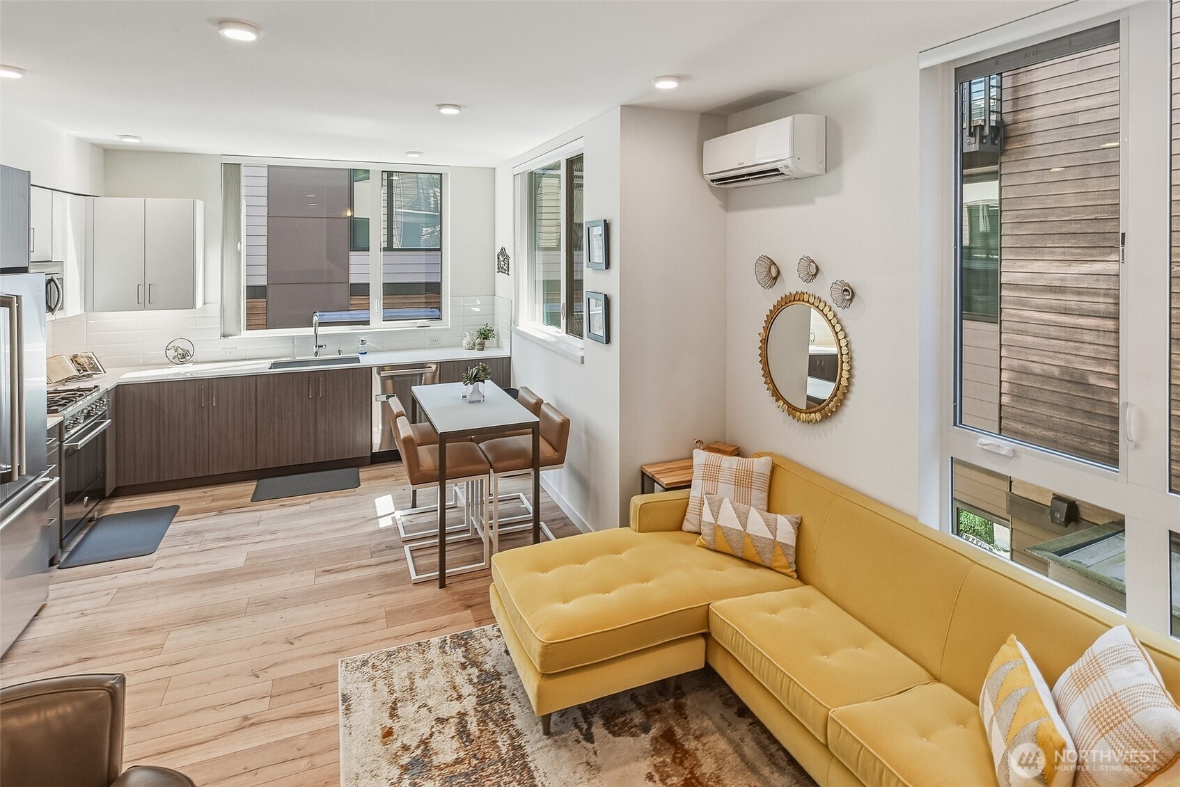 6313 9th Avenue NE #A, Seattle, WA 98115