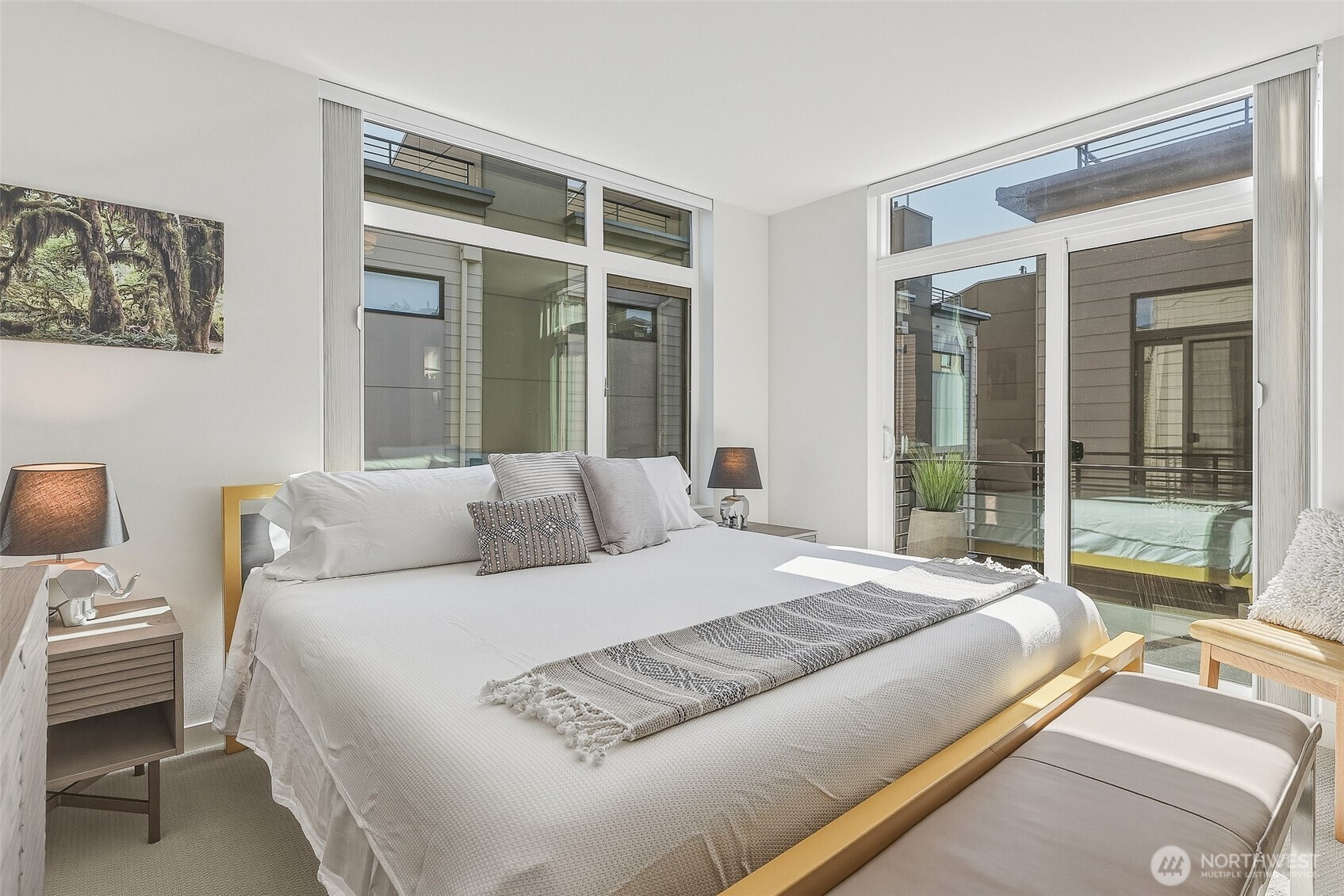 6313 9th Avenue NE #A, Seattle, WA 98115