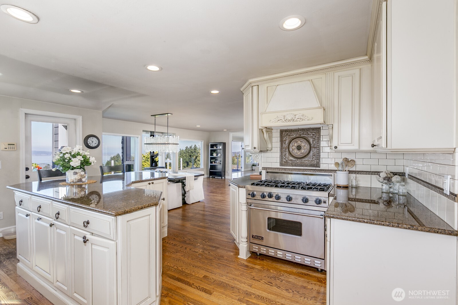 5037 33rd Avenue W, Everett, WA 98203