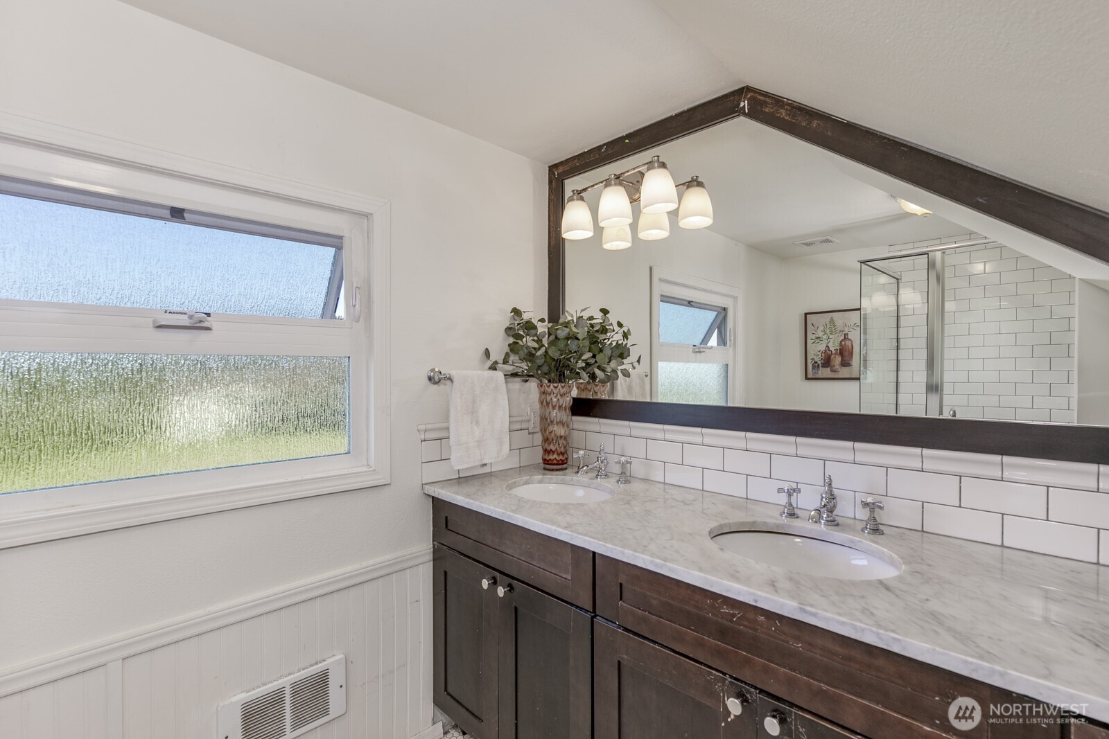 5037 33rd Avenue W, Everett, WA 98203