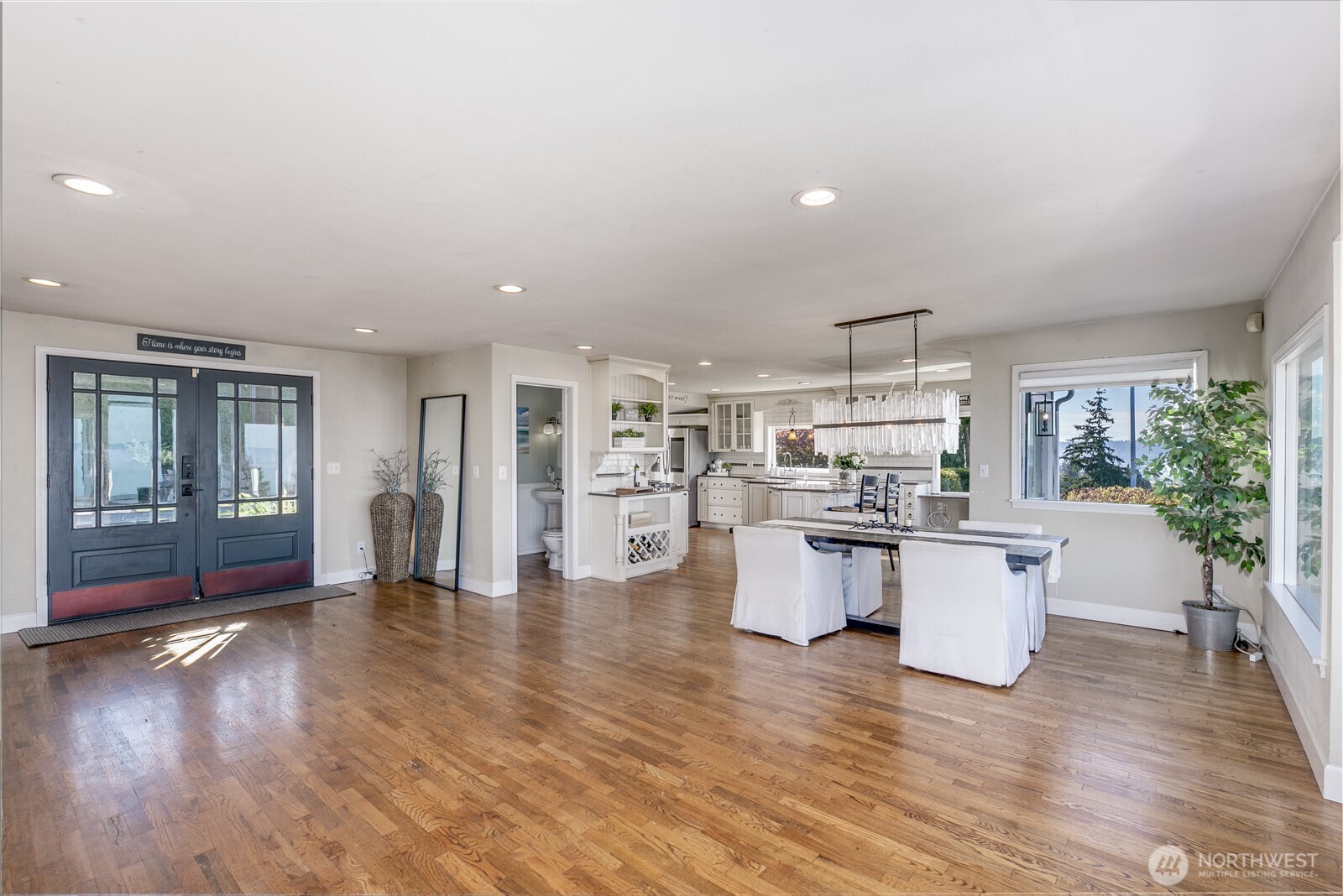 5037 33rd Avenue W, Everett, WA 98203