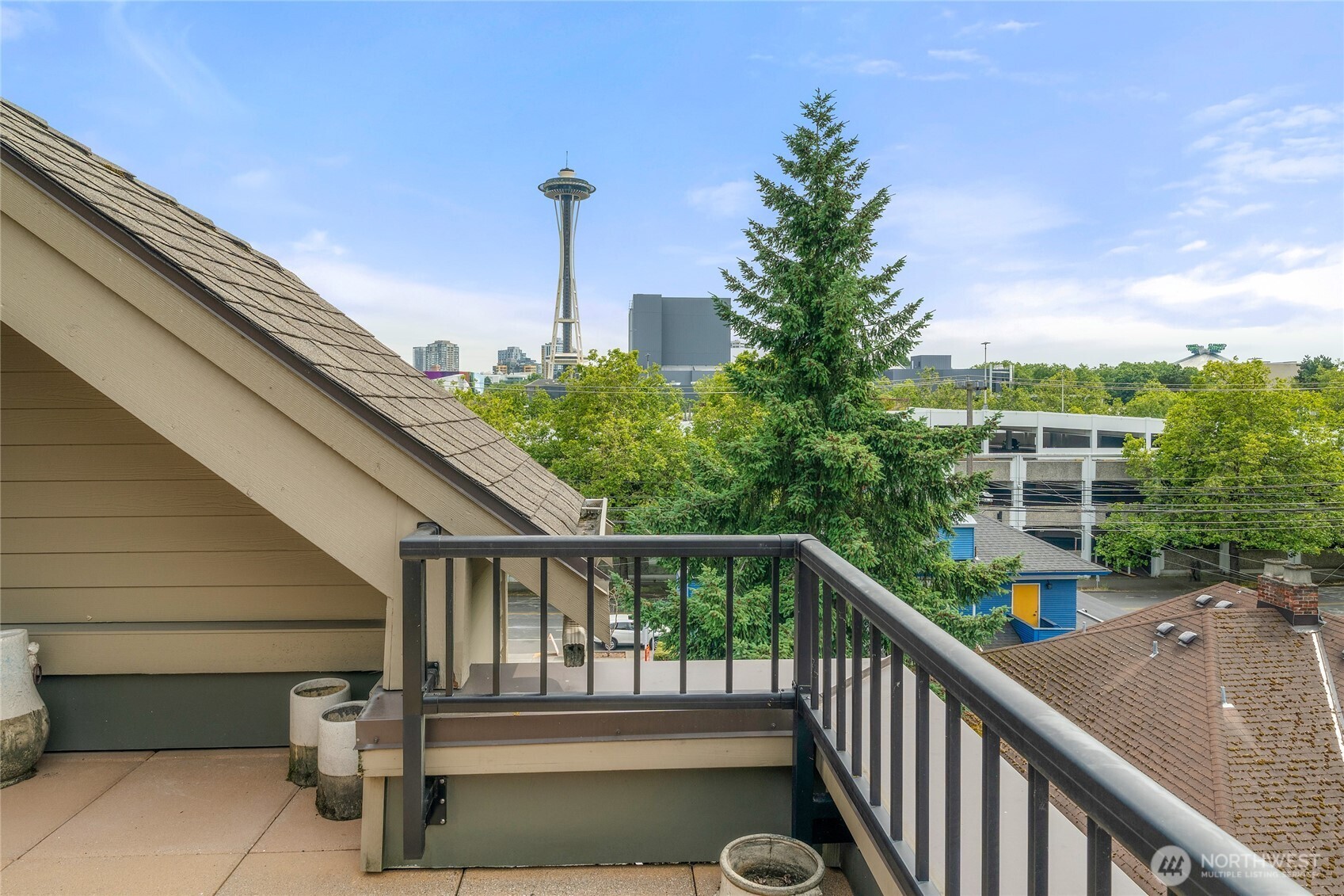 718 Nob Hill Avenue N #A, Seattle, WA 98109
