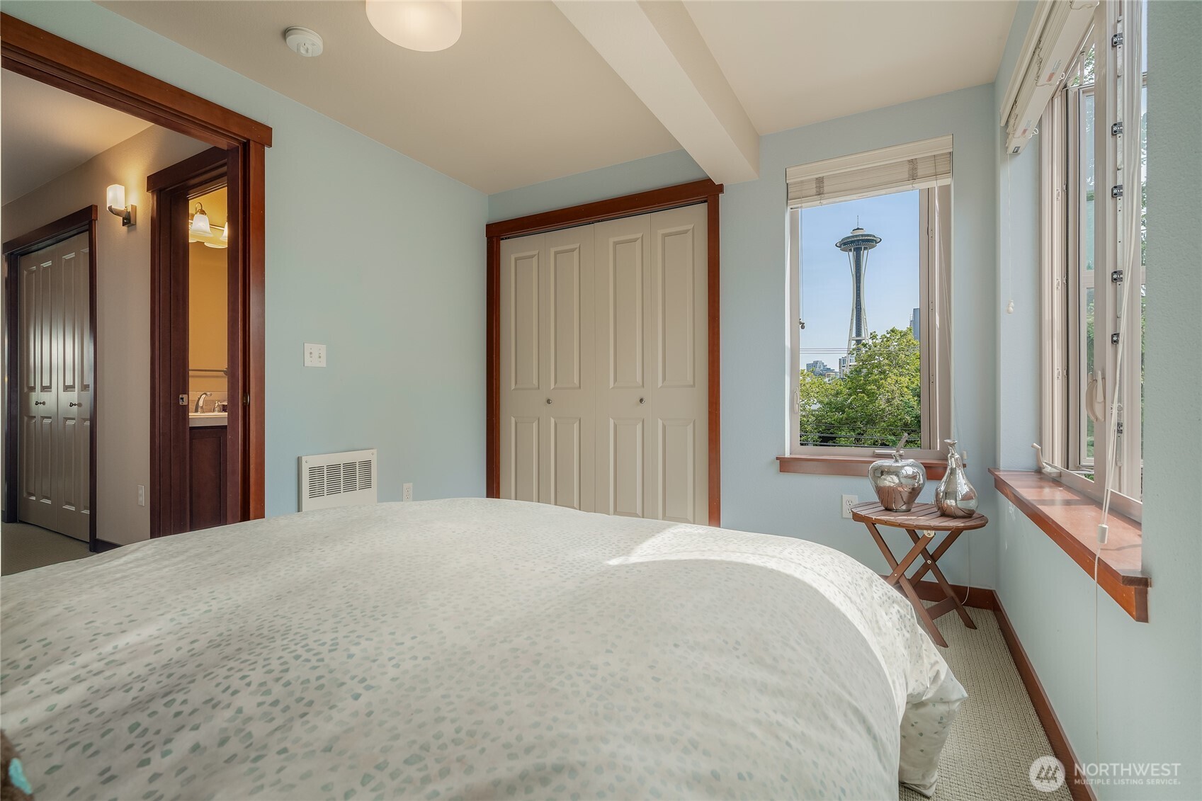 718 Nob Hill Avenue N #A, Seattle, WA 98109