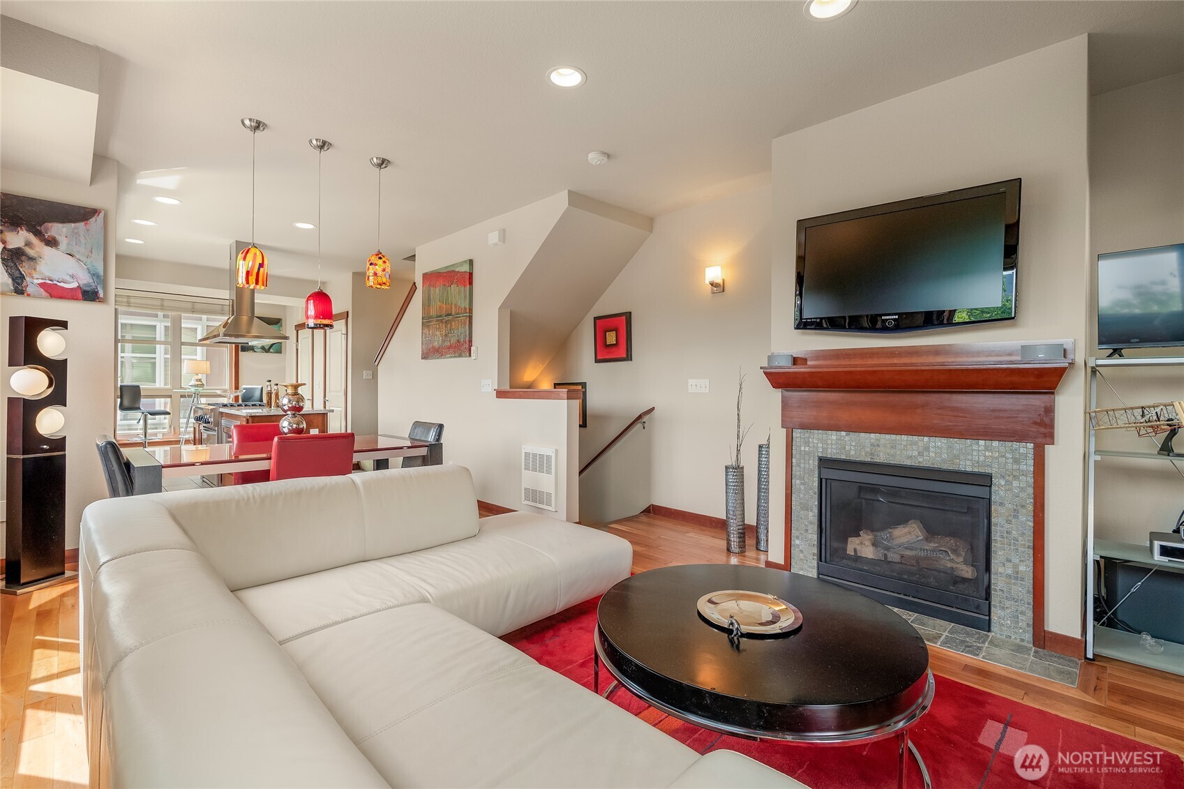 718 Nob Hill Avenue N #A, Seattle, WA 98109