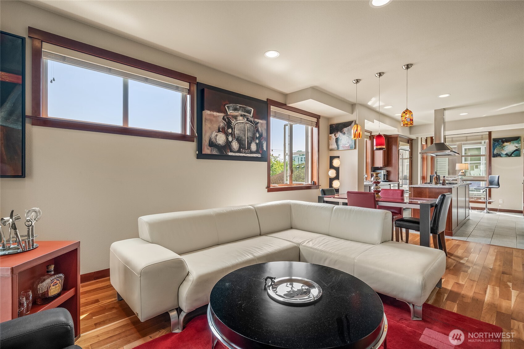 718 Nob Hill Avenue N #A, Seattle, WA 98109