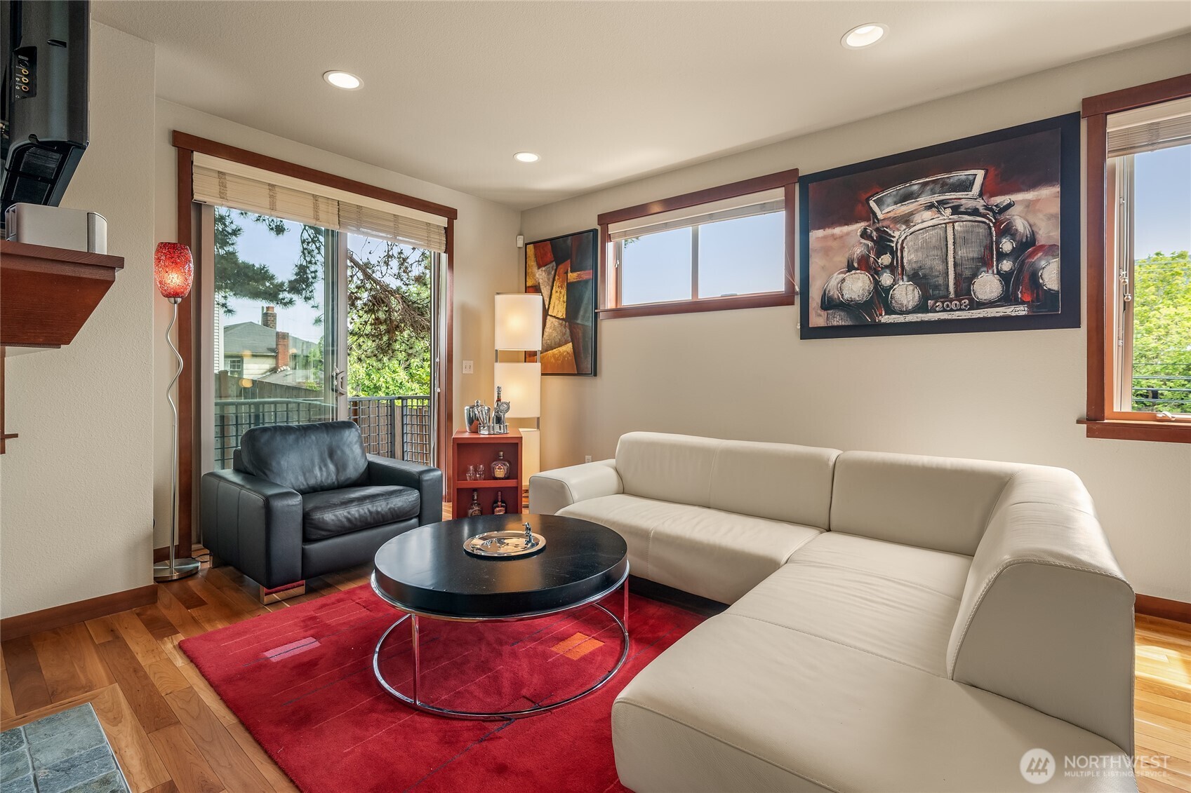 718 Nob Hill Avenue N #A, Seattle, WA 98109