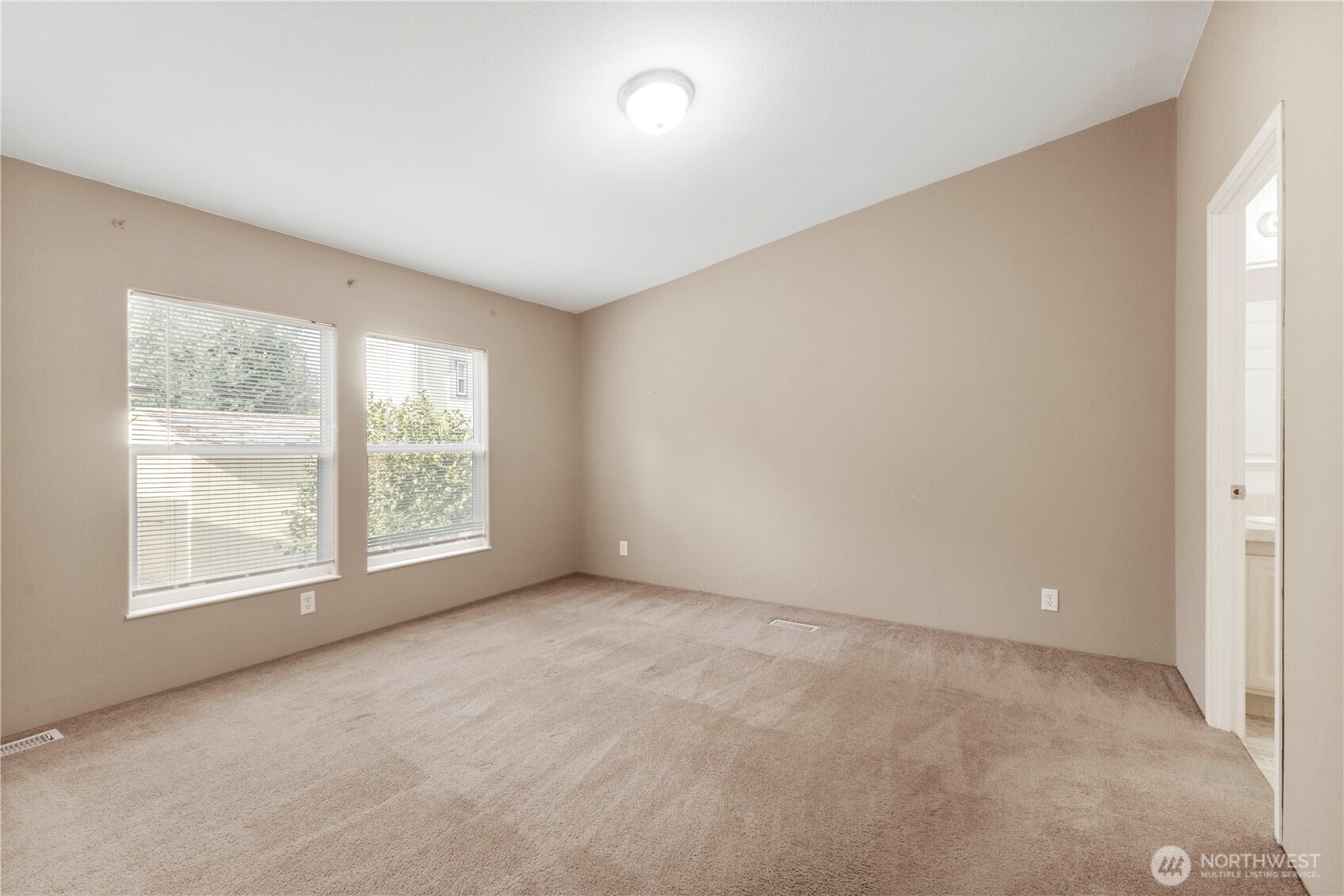 11423 127th St E #190, Puyallup, WA 98374