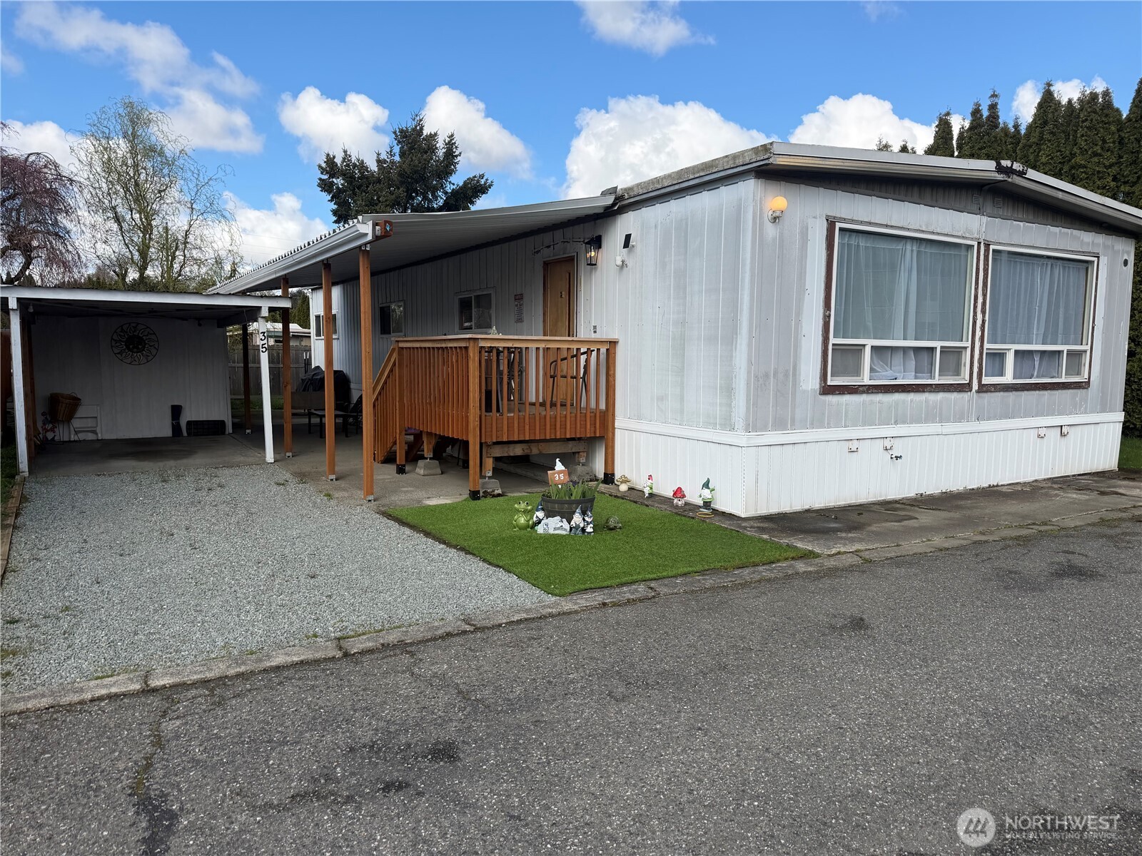 2522 Old Highway 99 S #35, Mount Vernon, WA 98273
